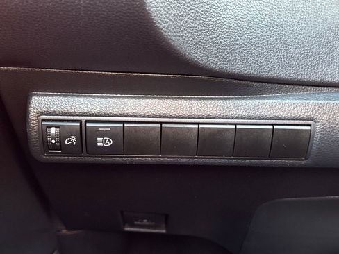 Used 2024 Toyota Corolla LE image 30