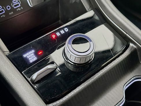 Certified 2025 Jeep Grand Cherokee Limited AWD/4WD image 26