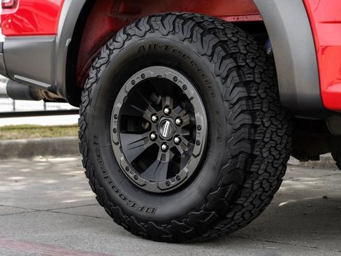 Used 2018 Ford F150 Raptor w/ Equipment Group 802A Luxury image 71