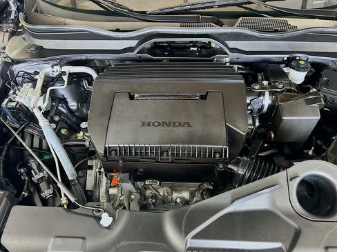 Used 2025 Honda Pilot Touring image 31