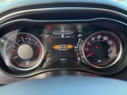 Used 2018 Dodge Challenger R/T image 21