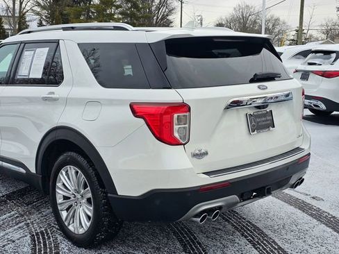 Used 2022 Ford Explorer King Ranch w/ Premium Technology Package AWD/4WD image 17