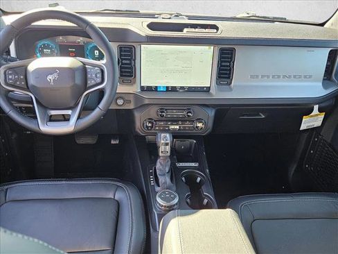 New 2025 Ford Bronco Outer Banks image 14