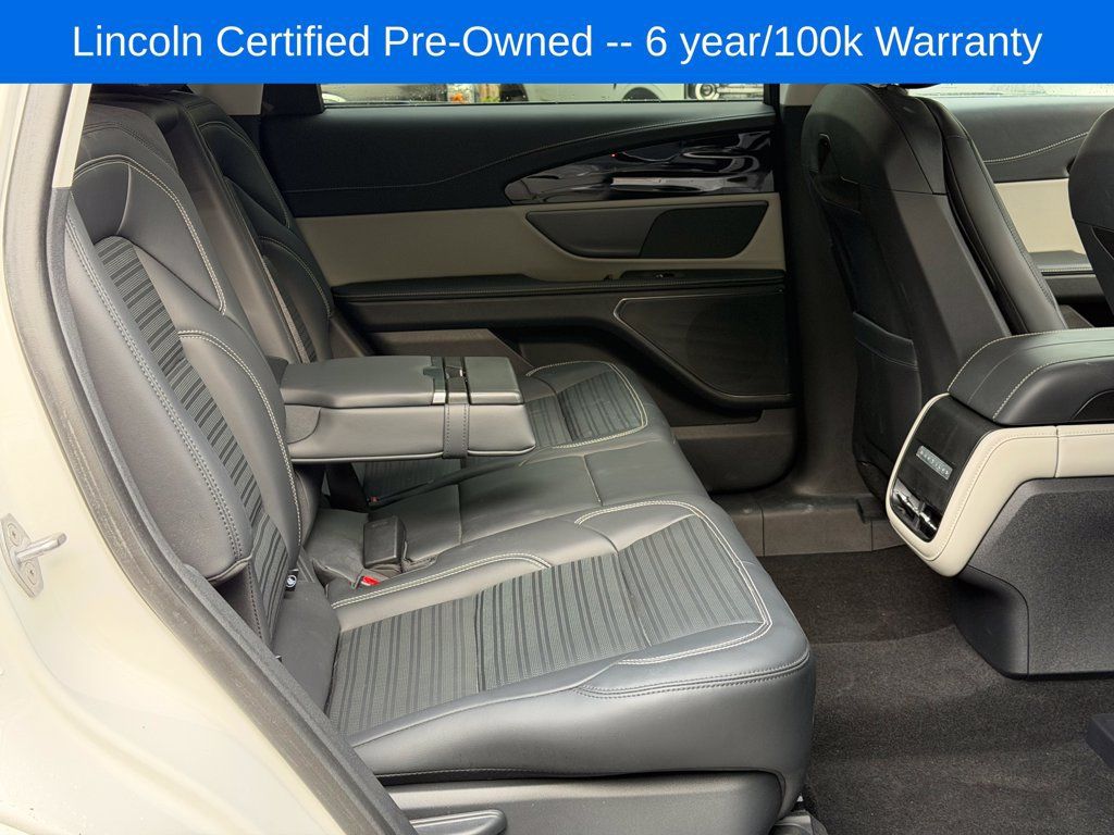 Certified 2024 Lincoln Nautilus Reserve AWD/4WD image 21