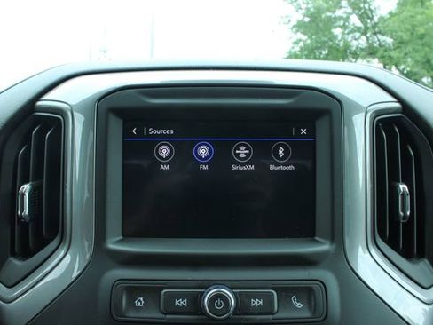 Used 2022 Chevrolet Silverado 1500 Custom AWD/4WD image 20