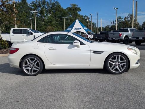 Used 2014 Mercedes-Benz SLK 250 image 3