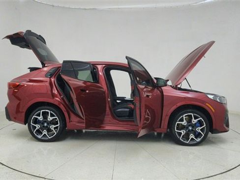 Used 2025 BMW X2 M35i image 70