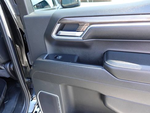 Used 2024 Chevrolet Silverado 1500 LT AWD/4WD image 28