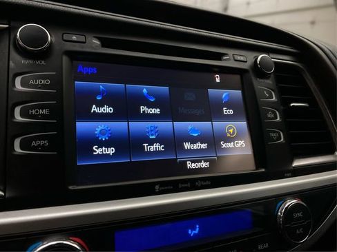 Used 2019 Toyota Highlander Plus image 27