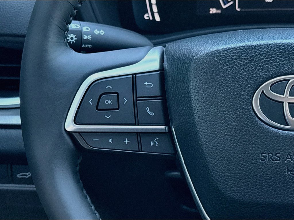 New 2026 Toyota Grand Highlander XLE FWD image 11
