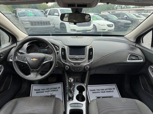 Used 2016 Chevrolet Cruze LT w/ Convenience Package FWD image 20