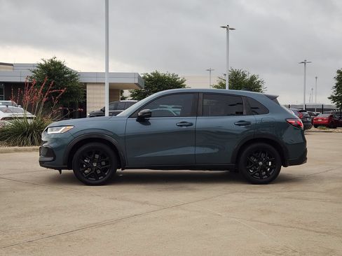 Used 2024 Honda HR-V Sport image 4