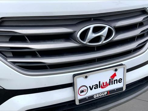 Used 2017 Hyundai Santa Fe Sport FWD image 29