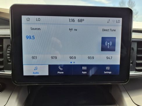 Certified 2022 Ford Explorer XLT w/ Equipment Group 202A image 17