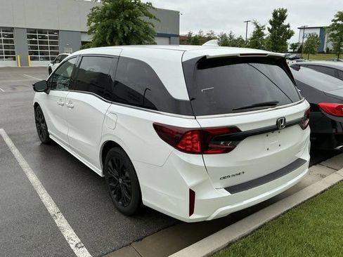 Used 2025 Honda Odyssey Sport-L image 12