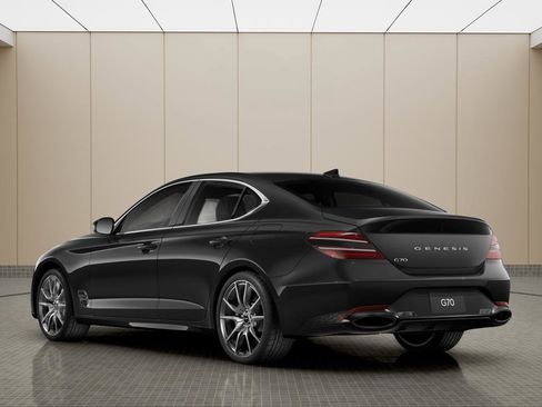 New 2026 Genesis G70 2.5T image 6
