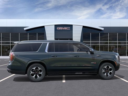 New 2026 GMC Yukon XL AT4 Ultimate w/ LPO, Floor Liner Package AWD/4WD image 5