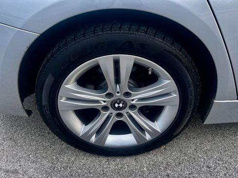 Used 2017 BMW 330i Sedan image 33