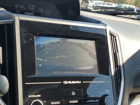 Certified 2023 Subaru Crosstrek 2.0i image 25