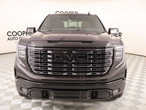 Used 2025 GMC Sierra 1500 Denali Ultimate AWD/4WD image 10