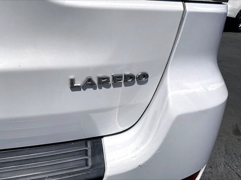 Used 2015 Jeep Grand Cherokee Laredo w/ Quick Order Package 23E RWD image 8
