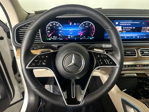 Certified 2024 Mercedes-Benz GLS 450 4MATIC image 26