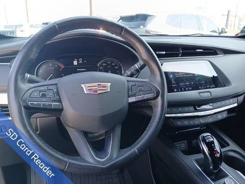 Used 2023 Cadillac XT4 Premium Luxury w/ Enhanced Visibility Package FWD image 17