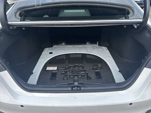 Used 2021 Toyota Camry LE FWD image 30