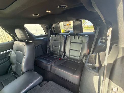 Used 2018 Ford Explorer Sport AWD/4WD image 11