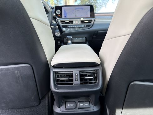 Used 2025 Lexus ES 350 w/ Premium Package FWD image 35