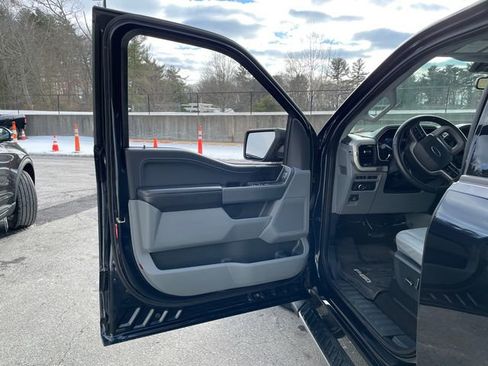 Used 2021 Ford F150 XLT w/ Equipment Group 302A High image 22