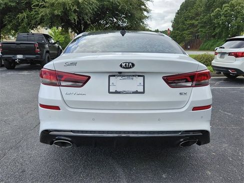 Used 2020 Kia Optima Premium image 11