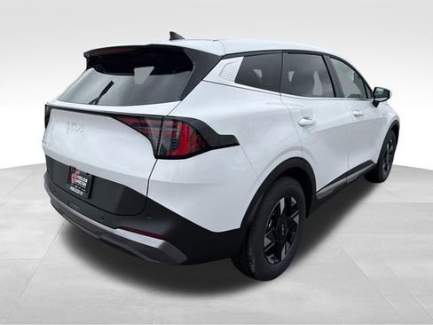 New 2026 Kia Sportage LX FWD image 7