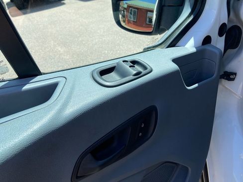 Used 2017 Ford Transit 150 130 Low Roof RWD image 14