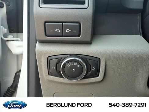 Used 2021 Ford F550 2WD Regular Cab Super Duty image 21