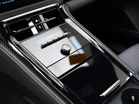 Used 2025 Porsche Panamera Turbo image 30