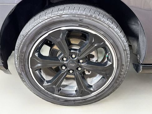 Used 2023 Ford Expedition Max Limited RWD image 43