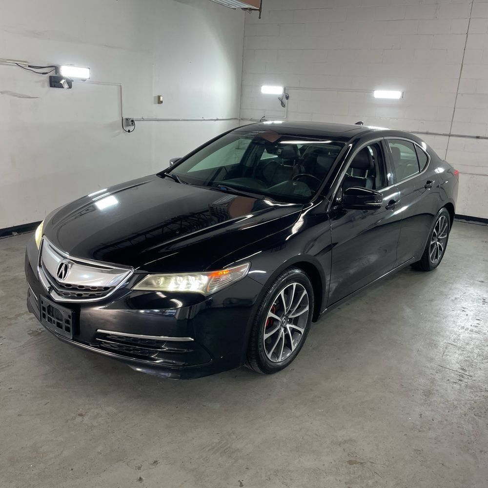 Used 2015 Acura TLX w/ Technology Package FWD image 2