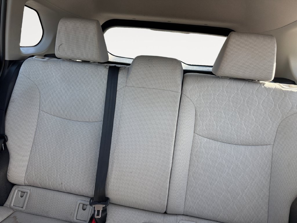 Used 2023 Toyota Corolla Cross L AWD/4WD image 13