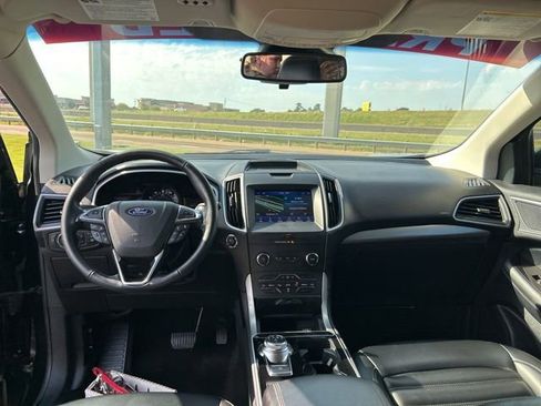 Used 2020 Ford Edge SEL w/ Convenience Package FWD image 40