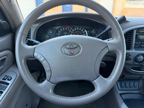 Used 2007 Toyota Sequoia Limited RWD image 23