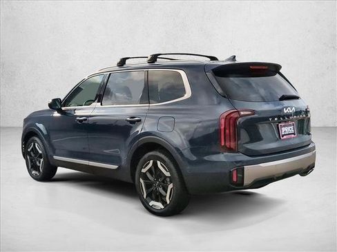 Used 2025 Kia Telluride S AWD/4WD image 7