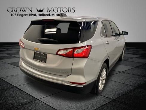 Used 2019 Chevrolet Equinox LT w/ Driver Convenience Package AWD/4WD image 6