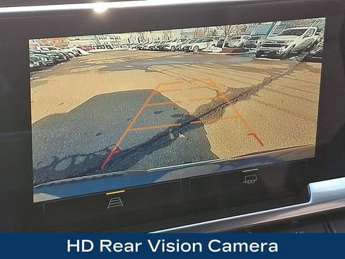 Used 2024 Chevrolet Silverado 1500 LT image 22