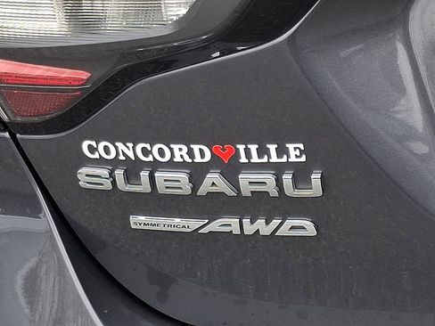 Used 2020 Subaru Legacy Limited image 32