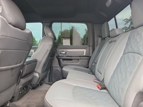 Used 2017 RAM 2500 Power Wagon w/ Luxury Group AWD/4WD image 11