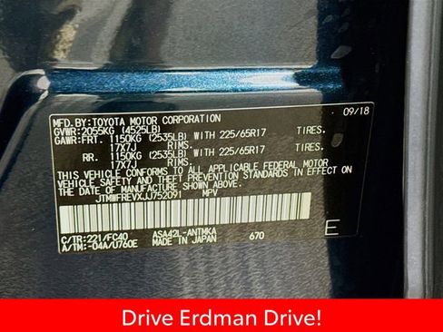 Certified 2018 Toyota RAV4 XLE FWD image 31