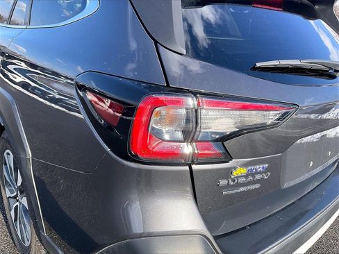 Used 2023 Subaru Outback Limited image 30