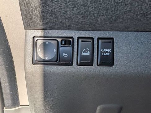 Used 2020 Nissan Frontier SV w/ Midnight Edition Floor Mats AWD/4WD image 25