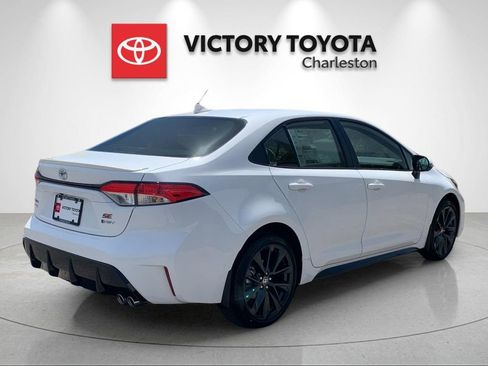 New 2026 Toyota Corolla SE FWD image 7